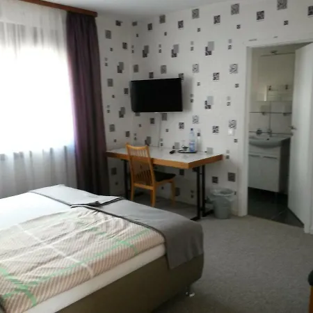 Bernhardine Knüllwald